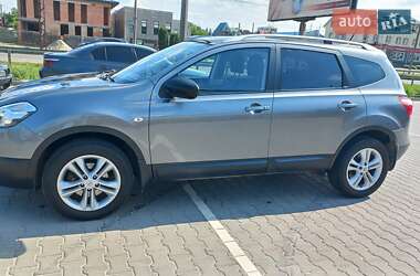 Внедорожник / Кроссовер Nissan Qashqai+2 2011 в Луцке