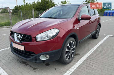 Позашляховик / Кросовер Nissan Qashqai+2 2011 в Дубні