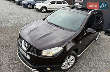 Внедорожник / Кроссовер Nissan Qashqai+2 2010 в Кременце