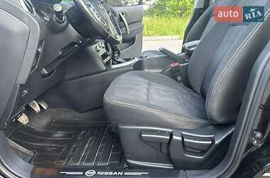 Позашляховик / Кросовер Nissan Qashqai+2 2011 в 