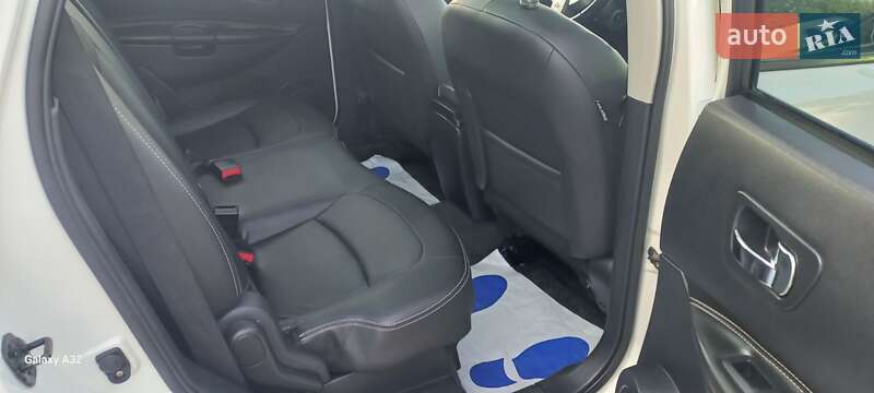Внедорожник / Кроссовер Nissan Qashqai+2 2012 в Снятине