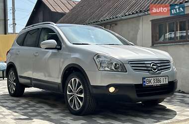 Внедорожник / Кроссовер Nissan Qashqai+2 2009 в Ровно