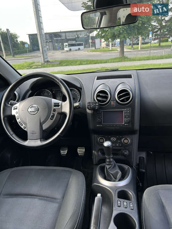 Внедорожник / Кроссовер Nissan Qashqai+2 2011 в Луцке