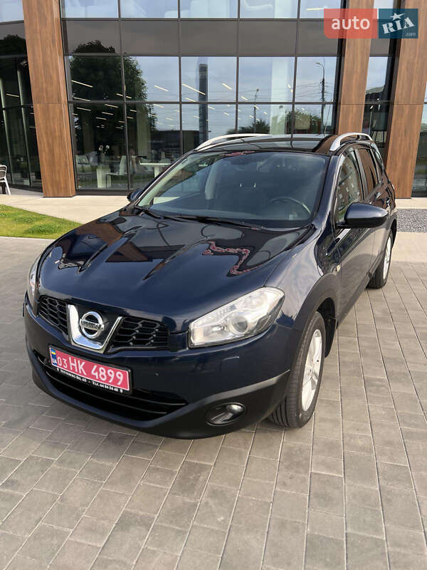Внедорожник / Кроссовер Nissan Qashqai+2 2011 в Луцке