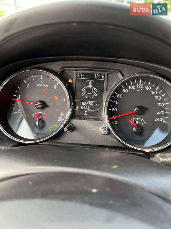 Внедорожник / Кроссовер Nissan Qashqai+2 2011 в Луцке