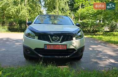 Внедорожник / Кроссовер Nissan Qashqai+2 2013 в Хороле