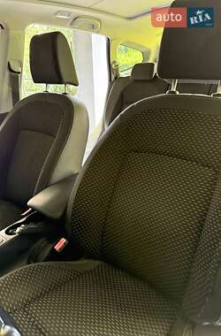 Внедорожник / Кроссовер Nissan Qashqai+2 2010 в 