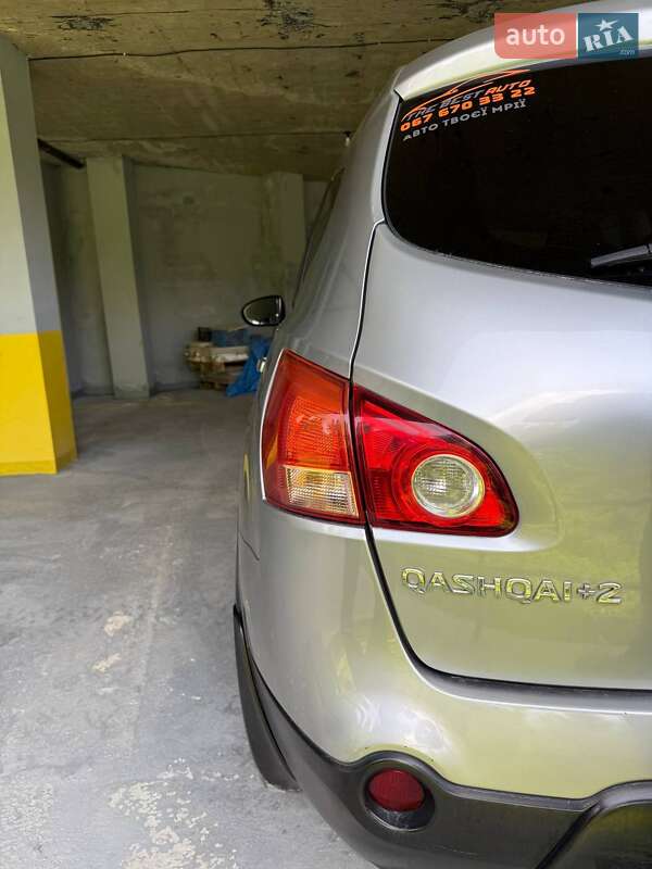 Внедорожник / Кроссовер Nissan Qashqai+2 2010 в Микуличине