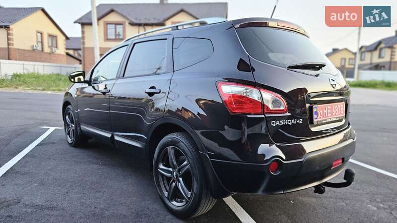 Позашляховик / Кросовер Nissan Qashqai+2 2011 в Вінниці