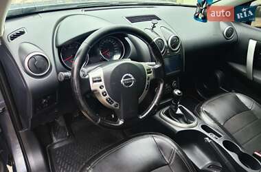Внедорожник / Кроссовер Nissan Qashqai+2 2010 в 
