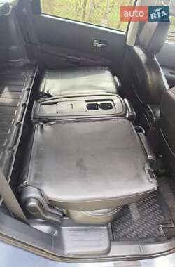 Внедорожник / Кроссовер Nissan Qashqai+2 2010 в 