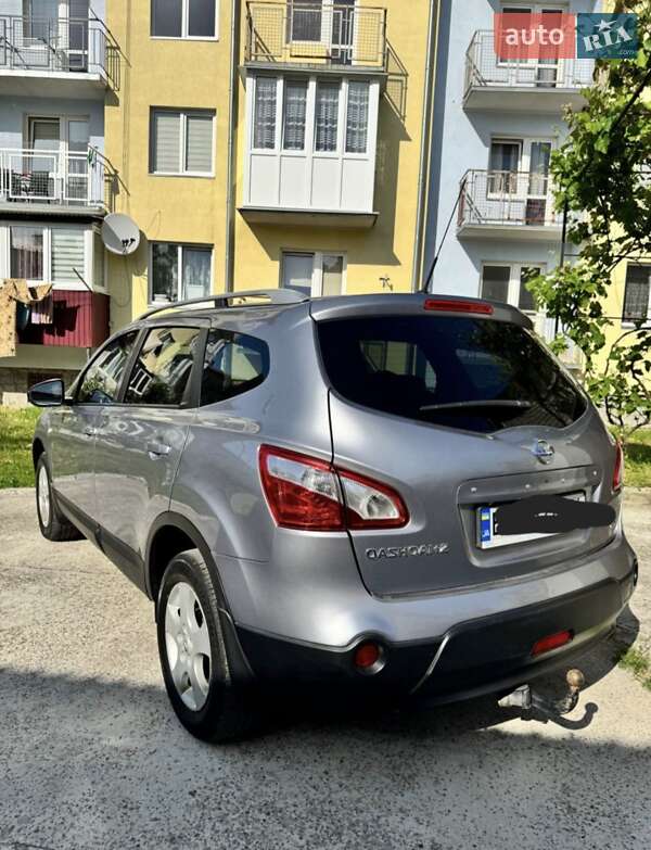 Позашляховик / Кросовер Nissan Qashqai+2 2011 в Самборі фото 8 Позашляховик / Кросовер Nissan Qashqai+2 2011 в Самборі