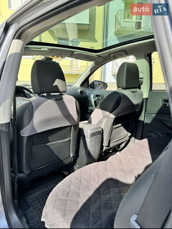 Позашляховик / Кросовер Nissan Qashqai+2 2011 в Самборі фото 34 Позашляховик / Кросовер Nissan Qashqai+2 2011 в Самборі