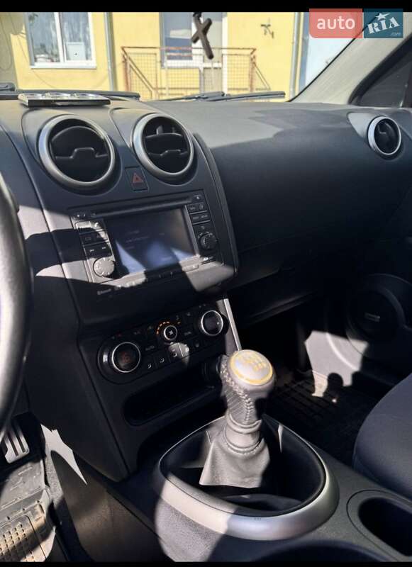 Позашляховик / Кросовер Nissan Qashqai+2 2011 в Самборі фото 39 Позашляховик / Кросовер Nissan Qashqai+2 2011 в Самборі