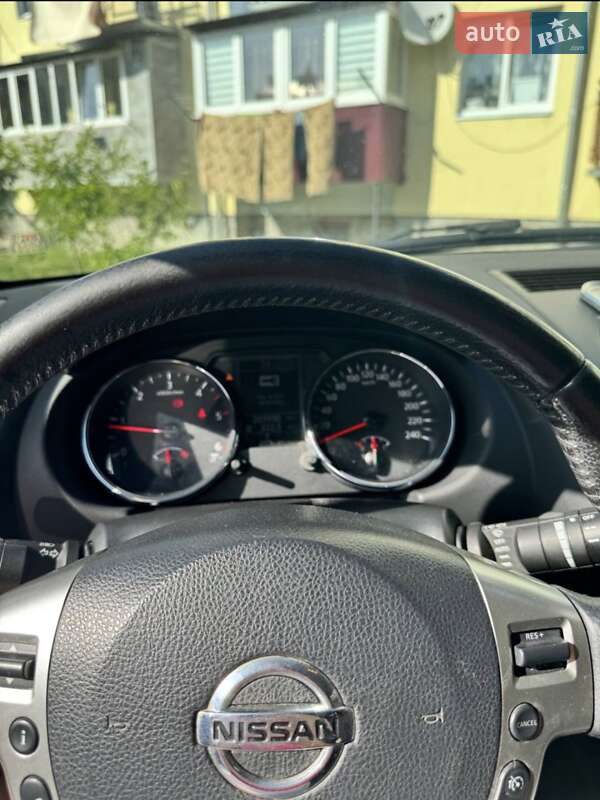 Позашляховик / Кросовер Nissan Qashqai+2 2011 в Самборі фото 43 Позашляховик / Кросовер Nissan Qashqai+2 2011 в Самборі