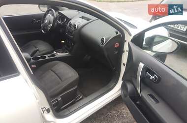 Внедорожник / Кроссовер Nissan Qashqai+2 2011 в 