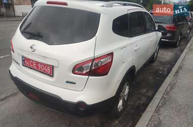 Внедорожник / Кроссовер Nissan Qashqai+2 2011 в 