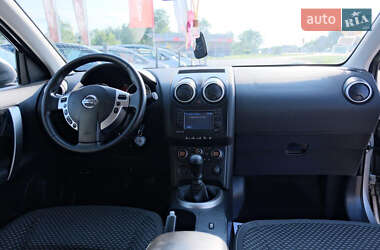 Позашляховик / Кросовер Nissan Qashqai+2 2009 в 