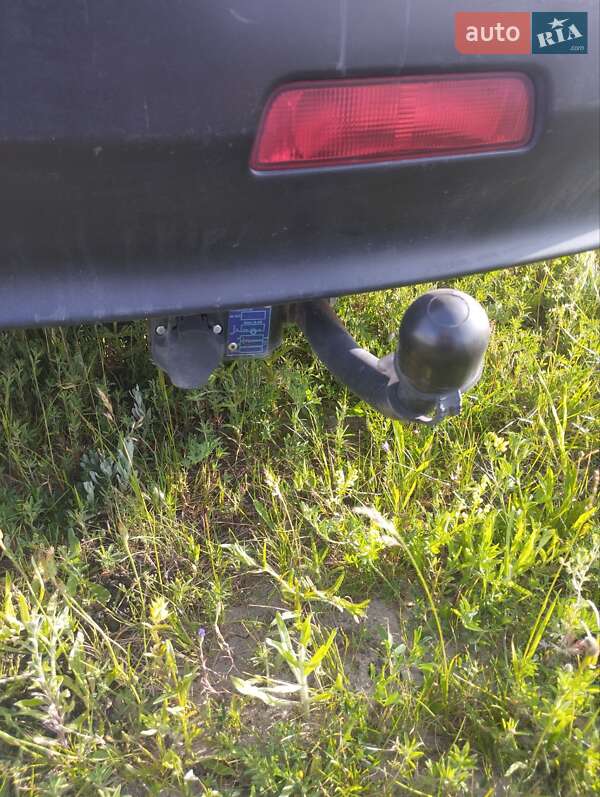 Внедорожник / Кроссовер Nissan Qashqai+2 2011 в Старой Выжевке