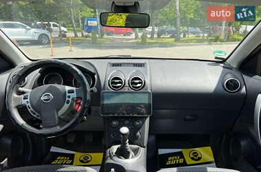 Внедорожник / Кроссовер Nissan Qashqai+2 2008 в 