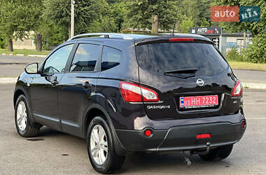 Внедорожник / Кроссовер Nissan Qashqai+2 2012 в 