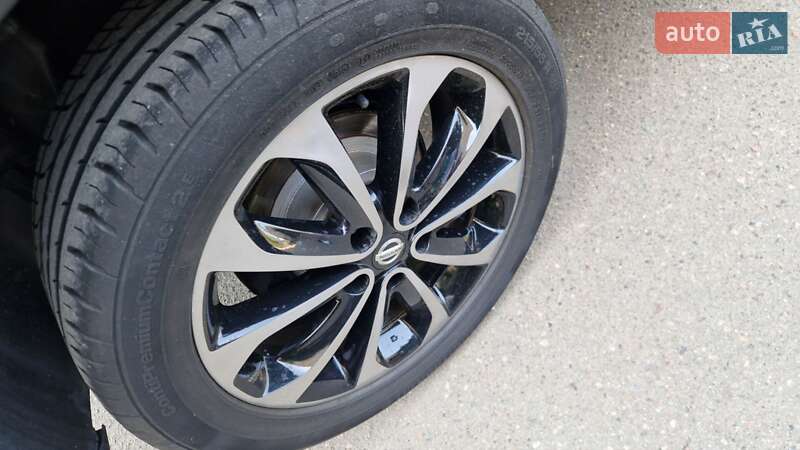 Позашляховик / Кросовер Nissan Qashqai+2 2012 в Миколаєві