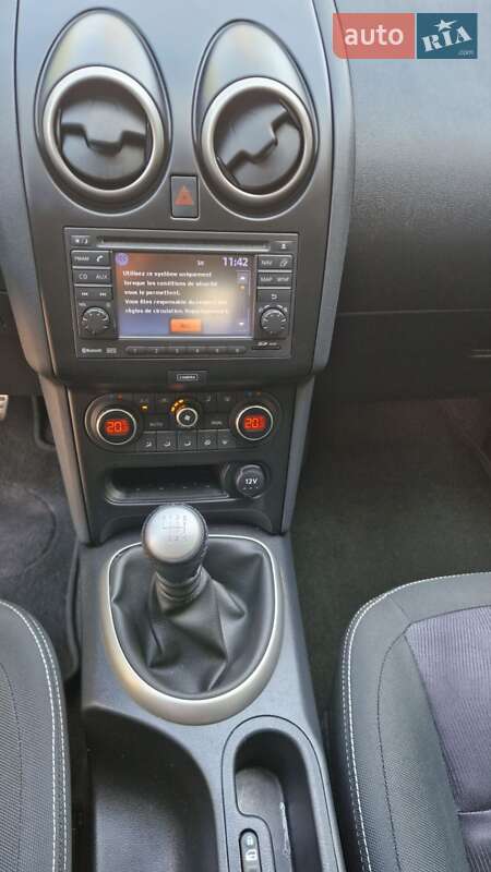 Позашляховик / Кросовер Nissan Qashqai+2 2012 в Миколаєві