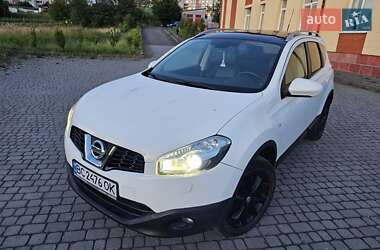 Позашляховик / Кросовер Nissan Qashqai+2 2010 в Новому Розділі
