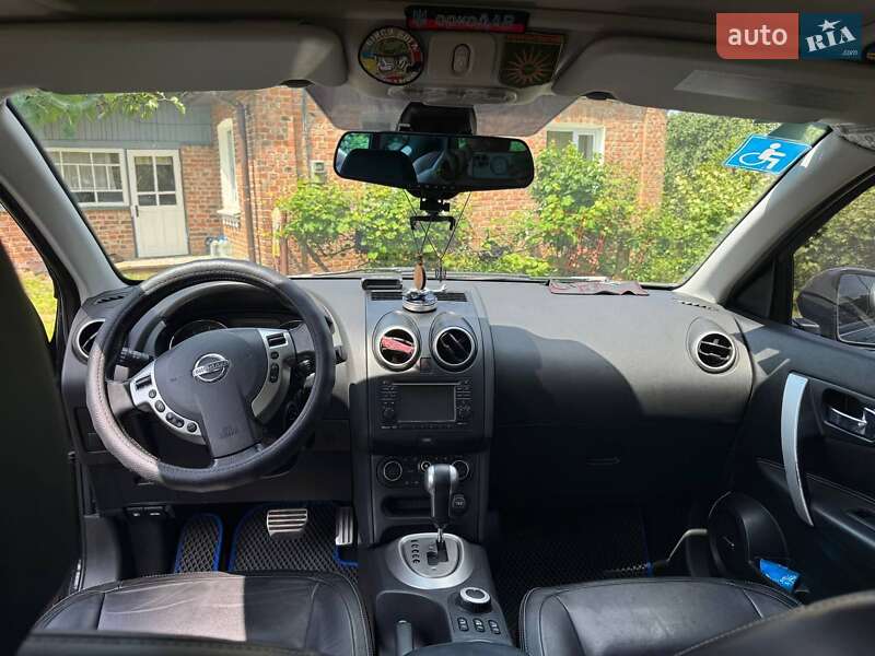 Внедорожник / Кроссовер Nissan Qashqai+2 2011 в Луцке