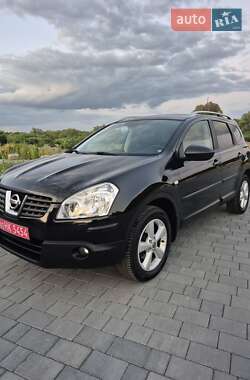 Внедорожник / Кроссовер Nissan Qashqai+2 2009 в Хмельницком