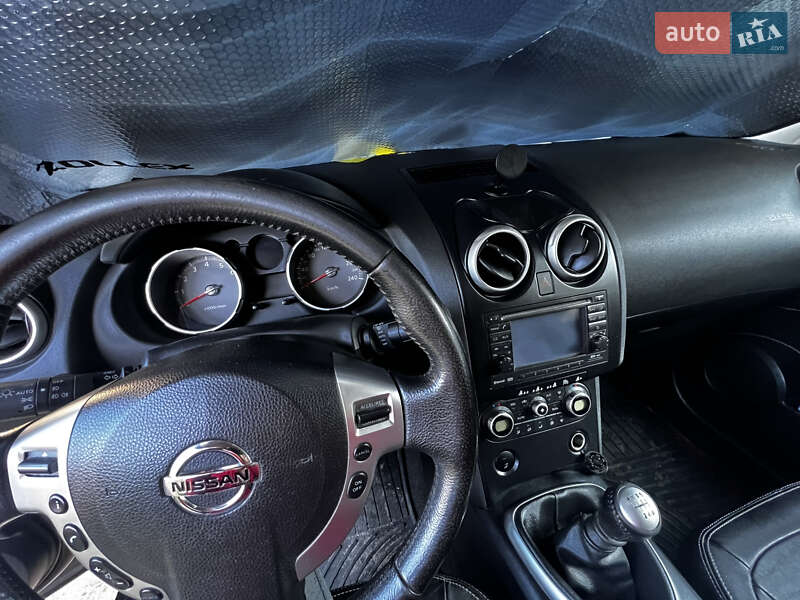Внедорожник / Кроссовер Nissan Qashqai+2 2009 в Коростышеве