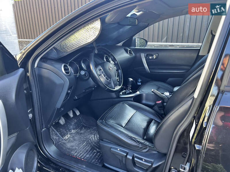 Внедорожник / Кроссовер Nissan Qashqai+2 2009 в Коростышеве