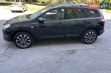 Позашляховик / Кросовер Nissan Qashqai+2 2011 в Рівному