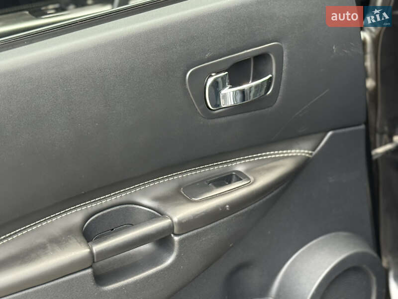 Внедорожник / Кроссовер Nissan Qashqai+2 2013 в Ивано-Франковске