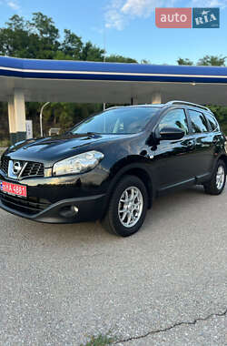 Внедорожник / Кроссовер Nissan Qashqai+2 2011 в Житомире