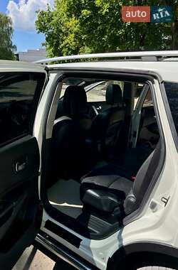 Внедорожник / Кроссовер Nissan Qashqai+2 2011 в 