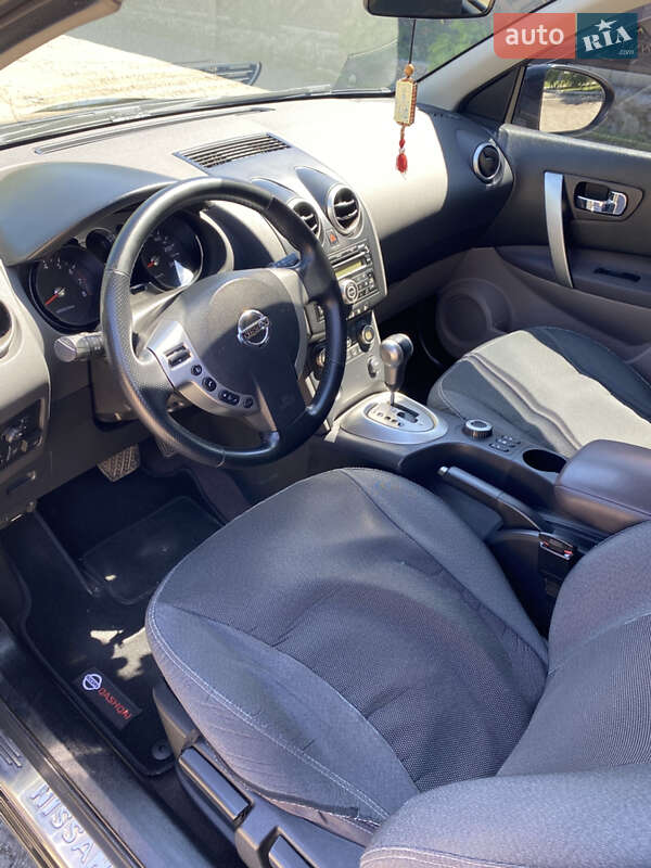 Внедорожник / Кроссовер Nissan Qashqai+2 2008 в Харькове