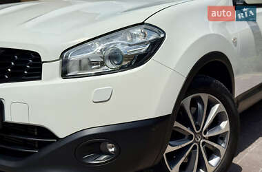 Внедорожник / Кроссовер Nissan Qashqai+2 2013 в 