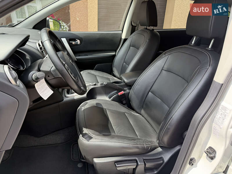 Внедорожник / Кроссовер Nissan Qashqai+2 2013 в Тернополе