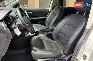 Внедорожник / Кроссовер Nissan Qashqai+2 2013 в 