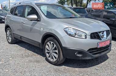 Внедорожник / Кроссовер Nissan Qashqai+2 2012 в 