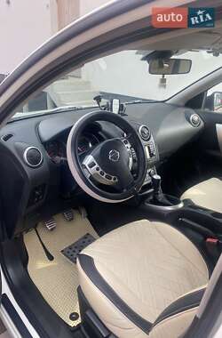 Внедорожник / Кроссовер Nissan Qashqai+2 2012 в 