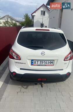 Внедорожник / Кроссовер Nissan Qashqai+2 2012 в 