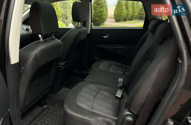 Внедорожник / Кроссовер Nissan Qashqai+2 2011 в 