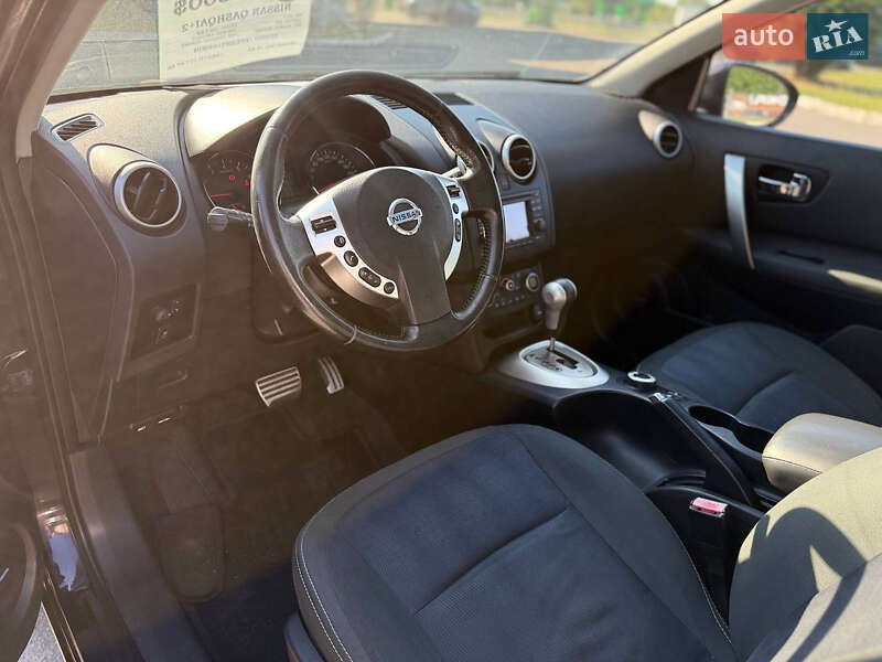 Внедорожник / Кроссовер Nissan Qashqai+2 2011 в Полтаве