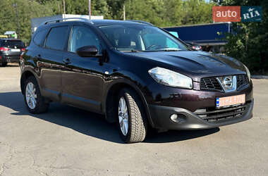 Внедорожник / Кроссовер Nissan Qashqai+2 2011 в 
