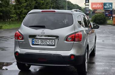 Внедорожник / Кроссовер Nissan Qashqai+2 2009 в 