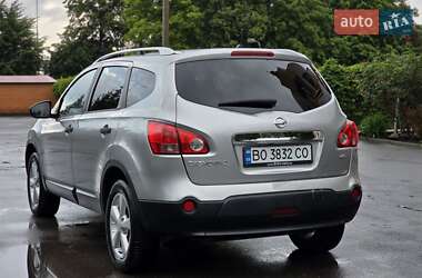 Внедорожник / Кроссовер Nissan Qashqai+2 2009 в 