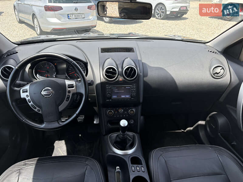 Внедорожник / Кроссовер Nissan Qashqai+2 2010 в Снятине