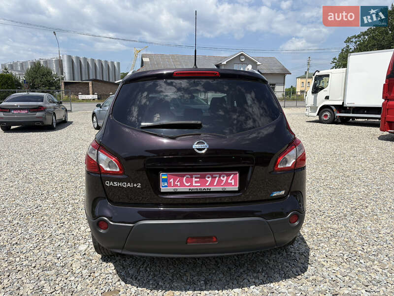 Внедорожник / Кроссовер Nissan Qashqai+2 2010 в Снятине